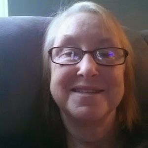 Meet your Posher, Carol